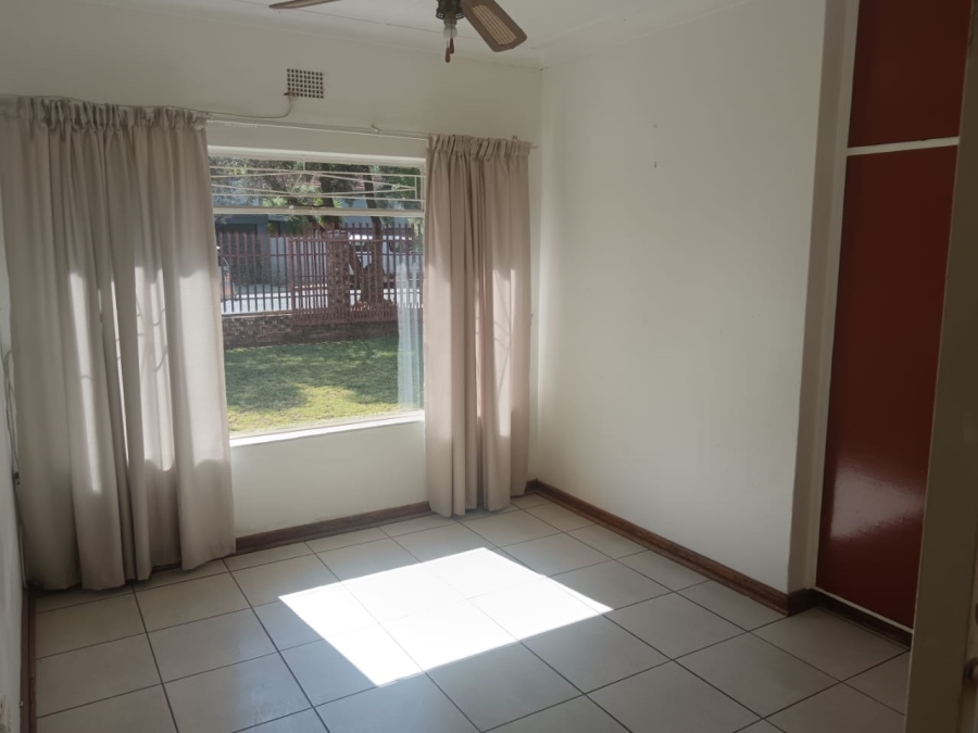 3 Bedroom Property for Sale in Heuwelsig Northern Cape
